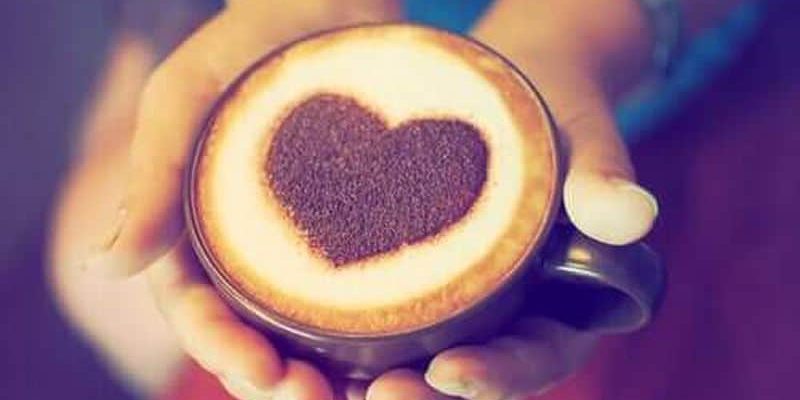קפה עם לב מוקטן